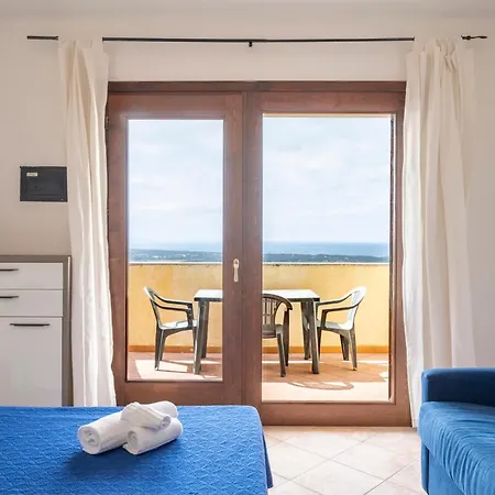 Aparthotel Il Borgo Di 3*