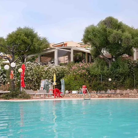 Il Borgo Di Aparthotel *