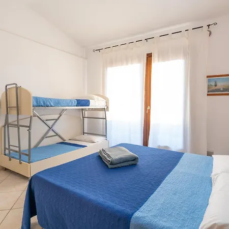 Il Borgo Di *