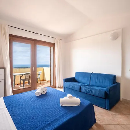 Il Borgo Di Aparthotel Badesi
