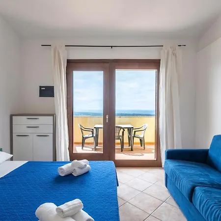 Il Borgo Di *