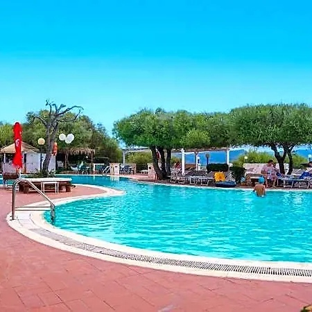 アパートホテル Il Borgo Di