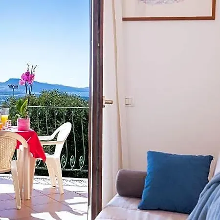 アパートホテル Il Borgo Di