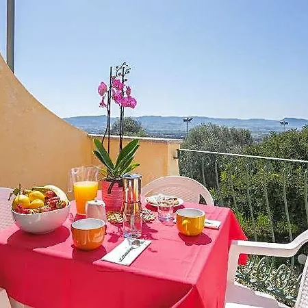 Aparthotel Il Borgo Di Badesi