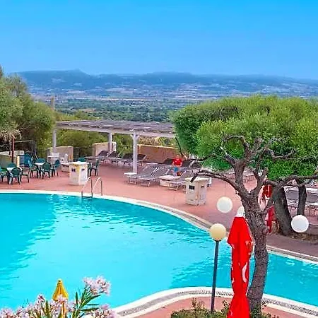 Aparthotel Il Borgo Di 3*