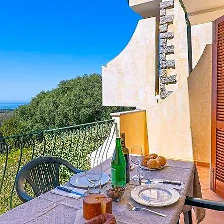 Il Borgo Di Aparthotel 3*