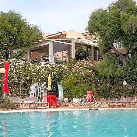 Il Borgo Di Aparthotel 3*