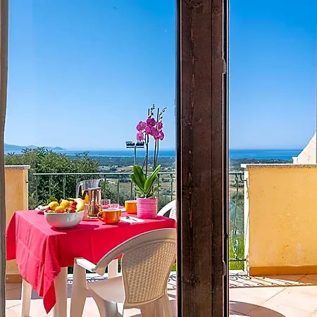 Apartahotel Il Borgo Di 3*