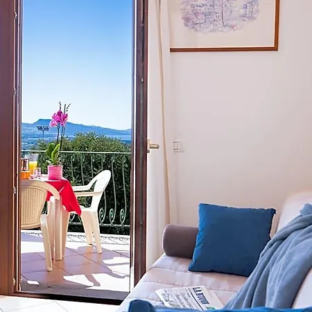 Apartahotel Il Borgo Di 3*